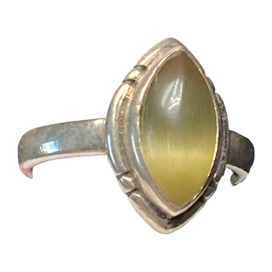 Cats Eye Chrysoberyl Ring