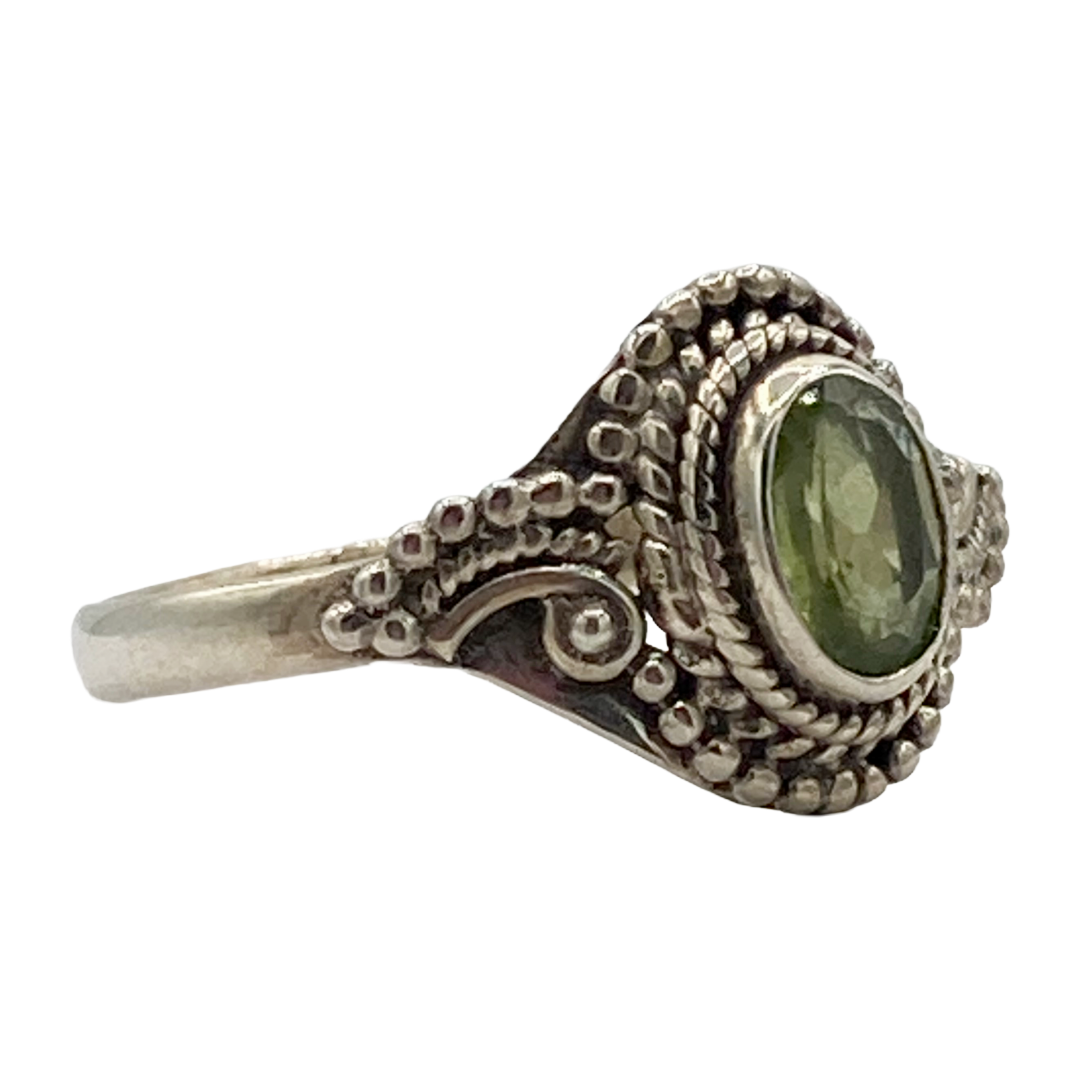Peridot Radiance Ring
