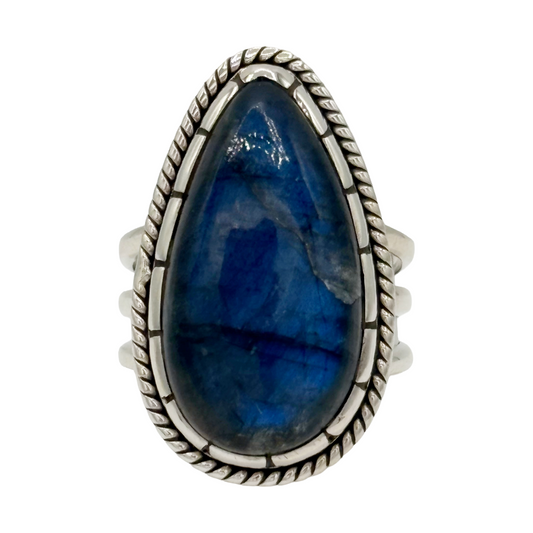 Labradorite Depths Ring
