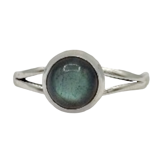 Labradorite Elegance Ring